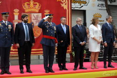 2022-10-09-Homanaje-bandera-14