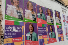 2023-05-12-Pegada-carteles-Podemos-2
