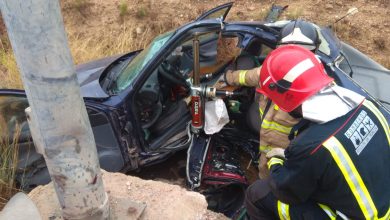 Photo of Los bomberos tienen que rescatar al ocupante de un coche accidentado en Javalí Nuevo