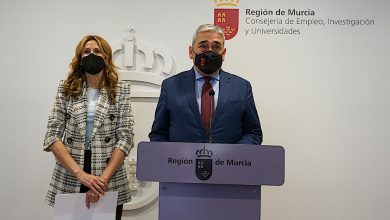 Photo of El paro baja en la Región en 1.857 personas en marzo y hay 4.986 afiliados más a la Seguridad Social