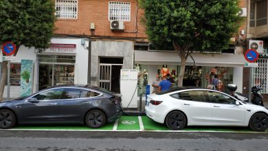 Photo of Entran en funcionamiento los puntos de recarga gratuita de automóviles eléctricos