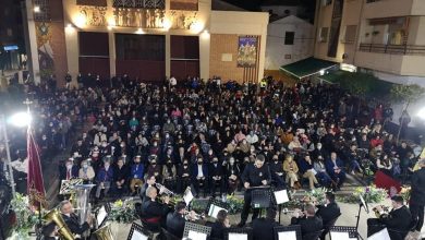 Photo of Las cornetas y tambores de Semana Santa llenan la plaza de San Pedro