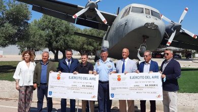 Photo of La Carrera Popular Base Aérea consigue 8.000 euros para AMDEM y Cáritas Castrense