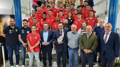 Photo of La plantilla del Alcantarilla FC recibe el reconocimiento del Ayuntamiento por su ascenso a Tercera