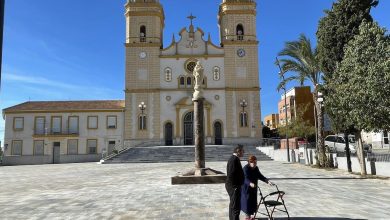 Photo of La virgen de la Inmaculada vuelve a su emplazamiento en la plaza remodelada