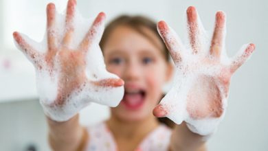 Photo of Lavarse las manos cinco veces al día reduce a la mitad el contagio de enfermedades