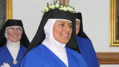Photo of Las canonesas justinianas del convento Madre de Dios acogen a la alcantarillera Angélica María