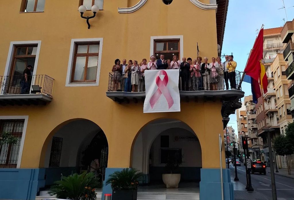La marcha rosa contra el cáncer de mama se celebra este jueves por la ...
