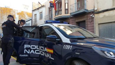 Photo of Dos detenidos por saltarse un control policial en el Polígono e intentar atropellar a un policía