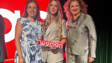 Photo of La influencer alcantarillera Laura Gómez, galardonada en los premios +Woman 2025
