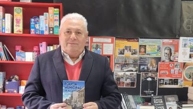 Photo of Un libro del ex comisario Bartolomé Mayol recoge los 110 años de historia de la Policía Local de Alcantarilla