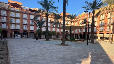 Photo of El PSOE denuncia que los bancos de la plaza Bohemia han desaparecido tras la reforma