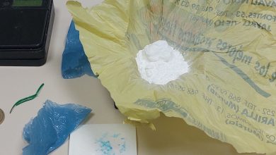 Photo of Detienen a dos hombres que portaban drogas para vender en el Polígono y en Alcantarilla